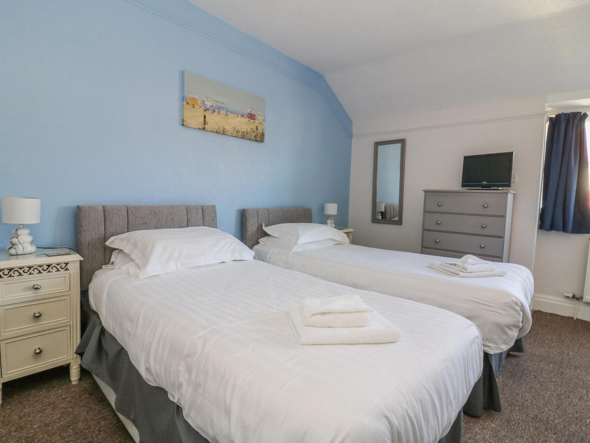 North Beach Lodge Скарборо Экстерьер фото