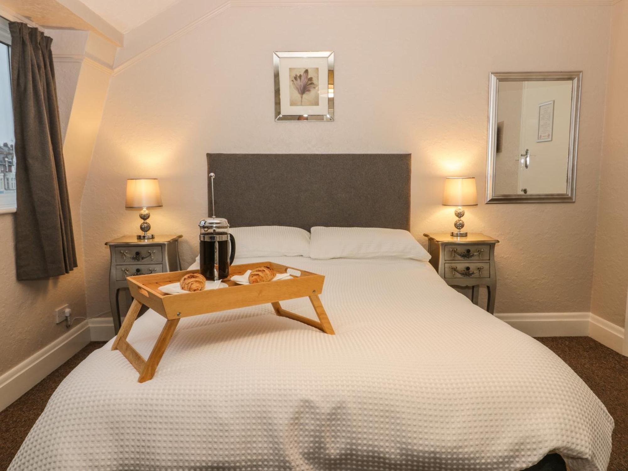 North Beach Lodge Скарборо Экстерьер фото