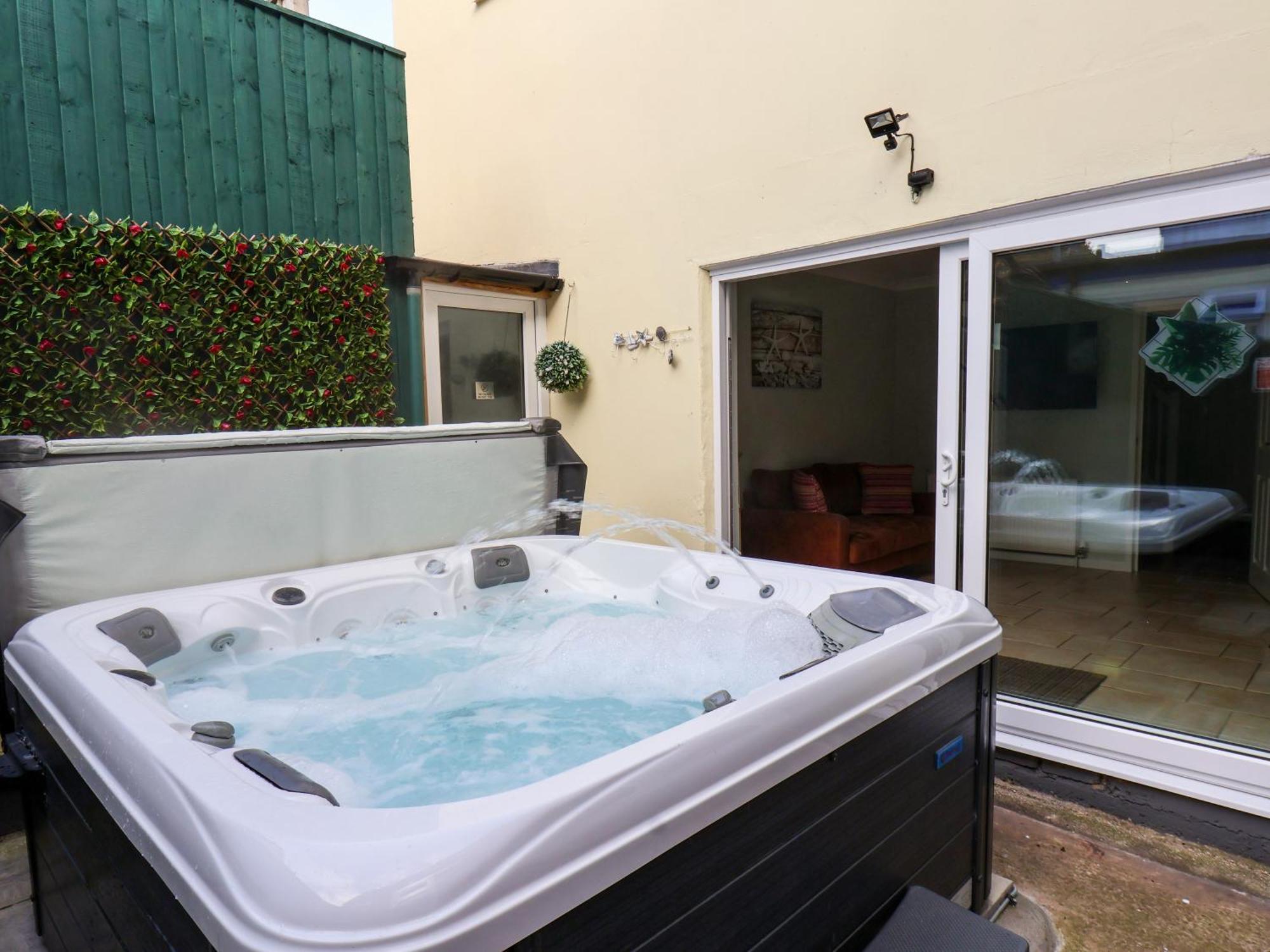 North Beach Lodge Скарборо Экстерьер фото
