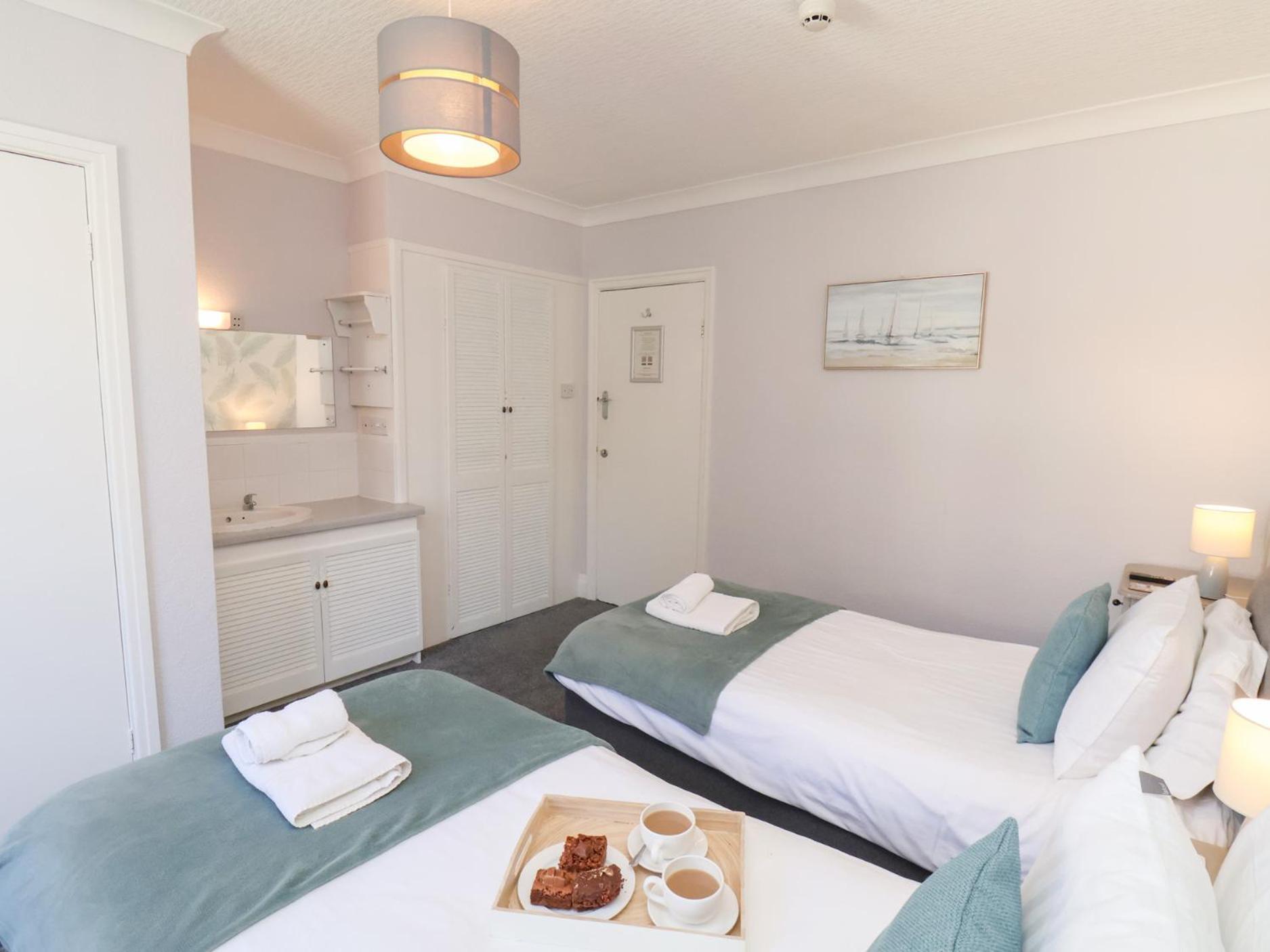 North Beach Lodge Скарборо Экстерьер фото